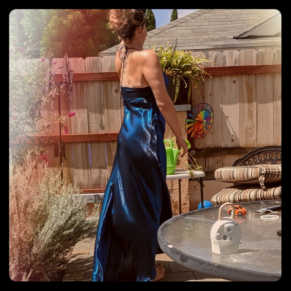 Elsa Shimmer halter long 👗 from David's bridal